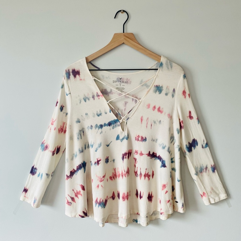American Eagle V-Neck Criss Cross Swing Top